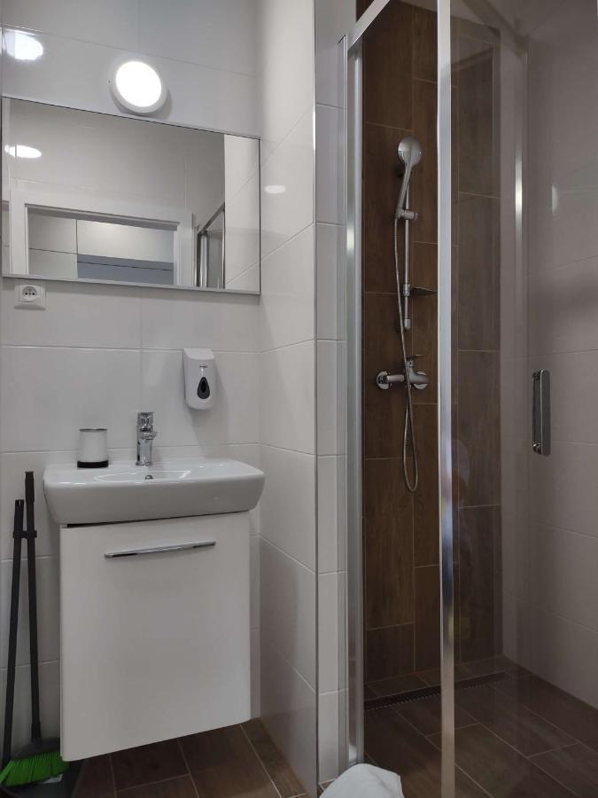Apartman Kyjev 2 Подгайска Экстерьер фото